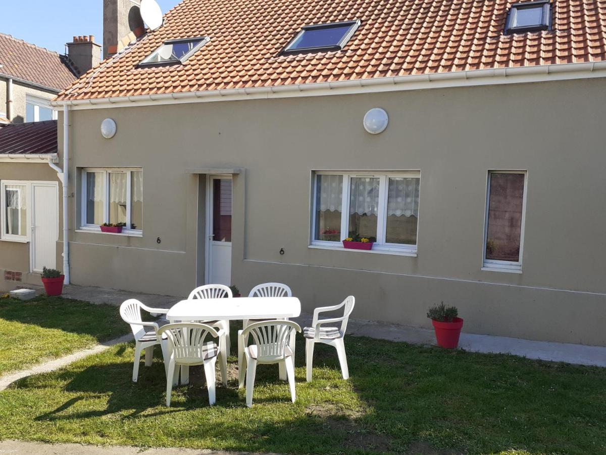 Gite De Ningles Outreau 6 Personnes 2 Chambres Salle De Bain Chacune מראה חיצוני תמונה